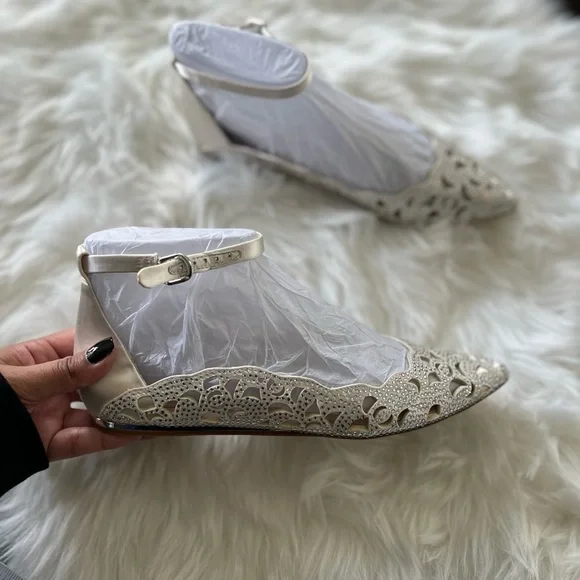 Imagine Vince Camuto Women's Garyn Ballet Flat size 7 - Picture 2 of 6